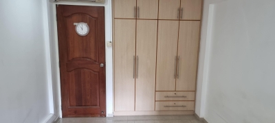 Common room Rent for one male Nearby boon lay MRT