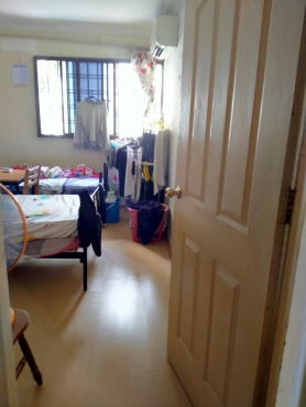 Two Share in a Big Common Air Con Room@Ang Mo Kio Ave 3 