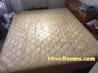 Want to sell Use mattress. 