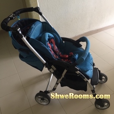 Selling used baby stroller 