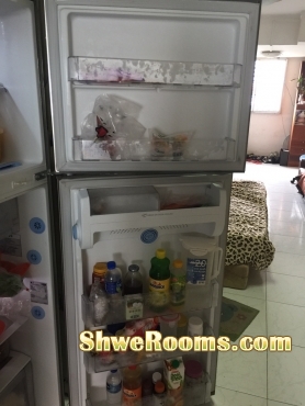 LG Refrigerator for sale (S$600) under warranty