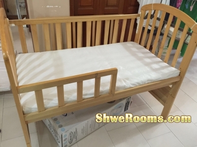 want to sell baby cot 