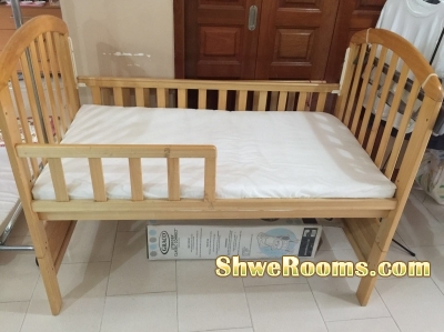 want to sell baby cot