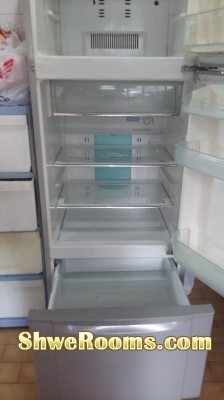 Toshiba fridge 3door