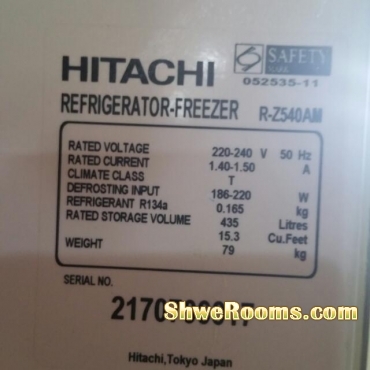 <___  Hitachi Big two door fridge for sale ____>