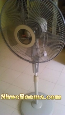 EuropAce multifunction electric stand fan (16") in working condition for sale