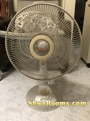 Table Fan for Sales S$ 19