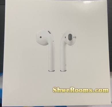 Apple Airpods with charging case 