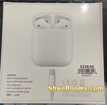 Apple Airpods with charging case