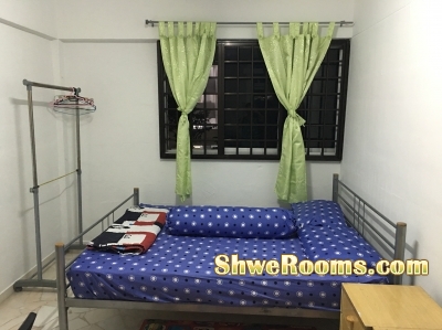 Common room available with aircon long or short term (couples or males)