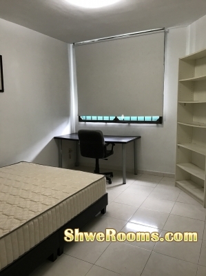 Nice Common Room with air con -S$700 @ Bukit Panjang