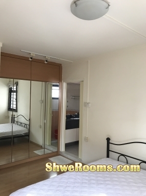 HDB room for rent in Sengkang