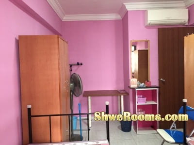 Room vacancy for one lady @ Sengkang