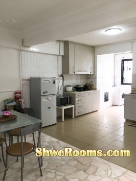 Two common rooms to rent in Pasir Ris Blk124