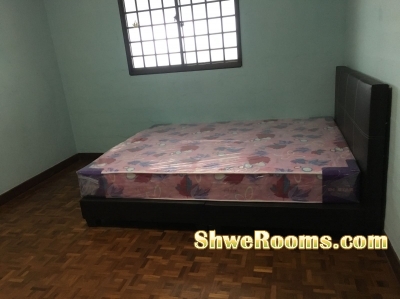 Big Common room near Queenstown MRT