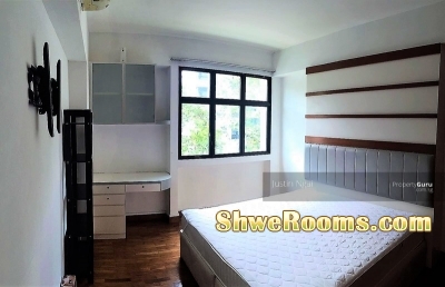 common room / master bed room at Pasir Ris ( Eastvale Condo )