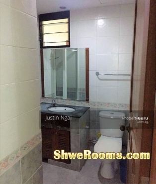 common room / master bed room at Pasir Ris ( Eastvale Condo )