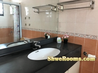 Rent the whole flat @ near Sengkang MRT