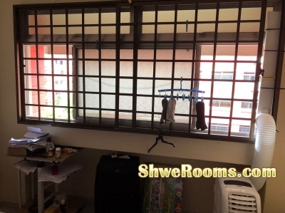 $550 Tampines East( 1 person in a room)