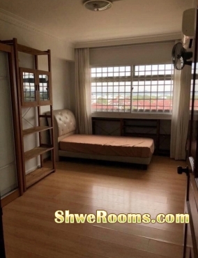 Common bedroom for rent 