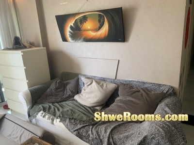 A HDB common room to rent at Pasir Ris