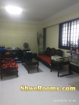 Master bed room for rent