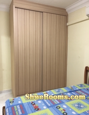 Available one common room @ Tampines West MRT( Short/long term)