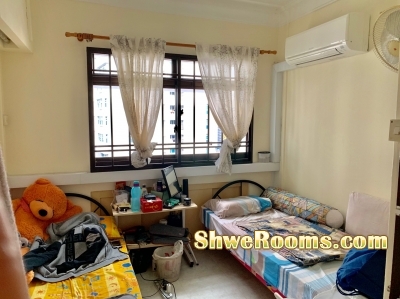 Common Room with AirCon - near Queenstown MRT- $475/person - immediate