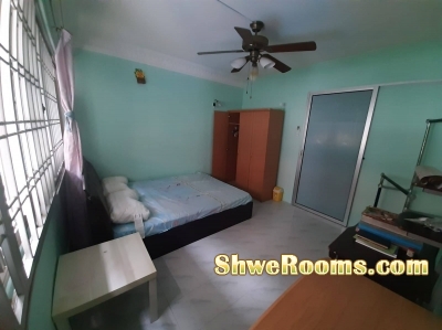 Common Room to rent in Tampines