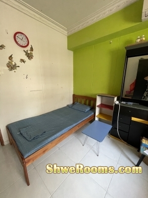 HDB room for rent