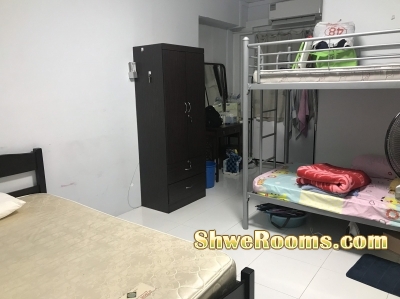 ^_^ Master room for rent near Tampines East MRT 