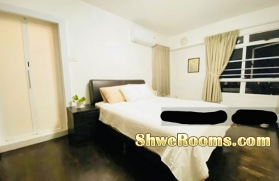 1xMaster Bedroom ($1100) & 1xCommon Room ($850)available in Hougang/Buangkok Area.