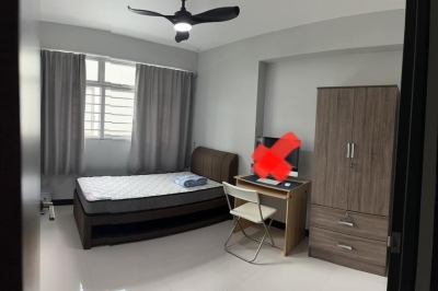 Available one common room for Single stay near Temasek Poly