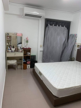 Common Room for lady to rent near Boon Keng MRT