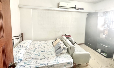 Master bed room to rent at near Lakeside MRT