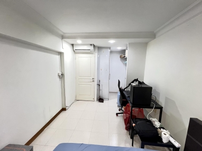 Master Room near Mayflower / Yio Chu Kang