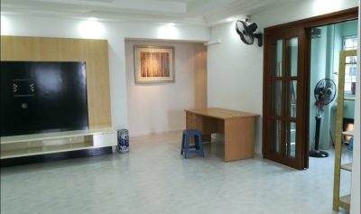 Single common room at Serangoon