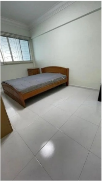 Spacious common room near EW2 Tampines MRT - Long Term Available - Female only