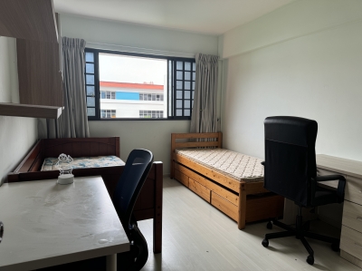 Common Room, Yishun, 1200