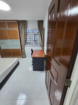 Bukit Batok Two Common Rooms