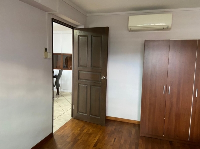 *** Common room near Tanah Merah MRT ***