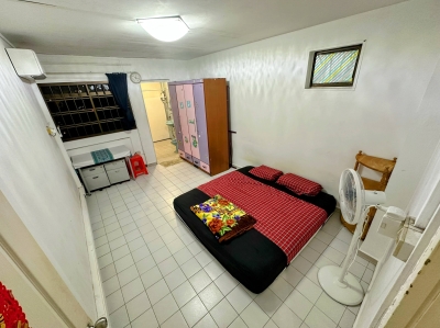 Short/Long term MasterRoom Available near Tampines East MRT ($60)(LONG DAY CAN DISCUSS PRICE)