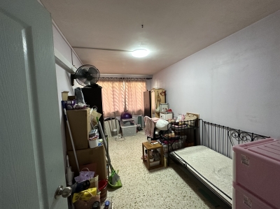 common room for rent at Simei