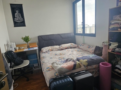 $600 Condo Common room near MRT less people 