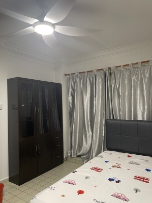 Single aircon room near Marsiling MRT