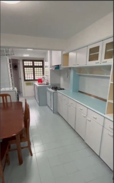 One Lady to share Big Common Room_Available @ BEDOK_MRT