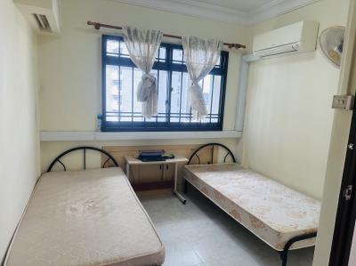 Cozy Common Room w AirCon - $1300 - near Queenstown MRT