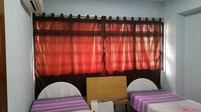 Looking for one Male roommate, PIONEER MRT 