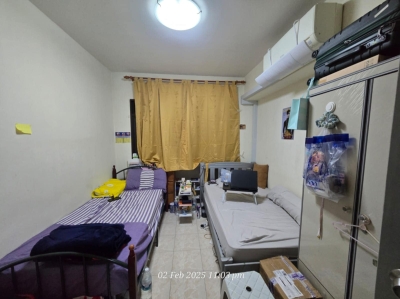 *** Common Room for rent (Long Term) ***