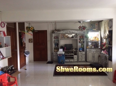 3 bed room hdb @335000 nego